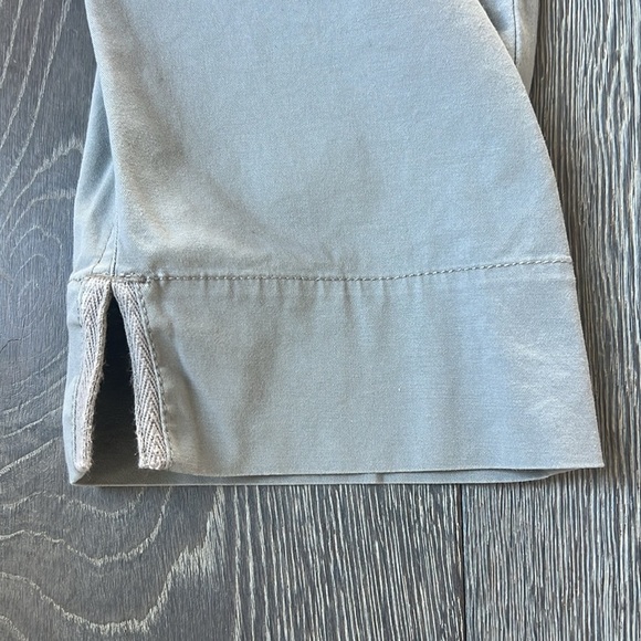 Tommy Bahama Relax Ellery Fit Gray Cropped pant. Women’s Size 2 - Picture 6 of 12